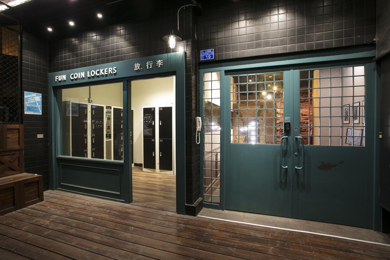Loft Hostel Fengjia Taichung Exterior photo